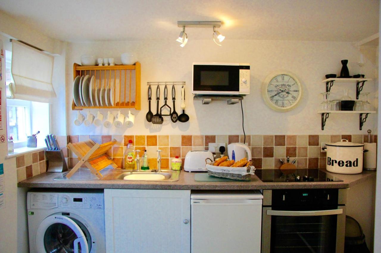 סאקסמונדהם Romantic Flint Cottage On The Suffolk Coast מראה חיצוני תמונה