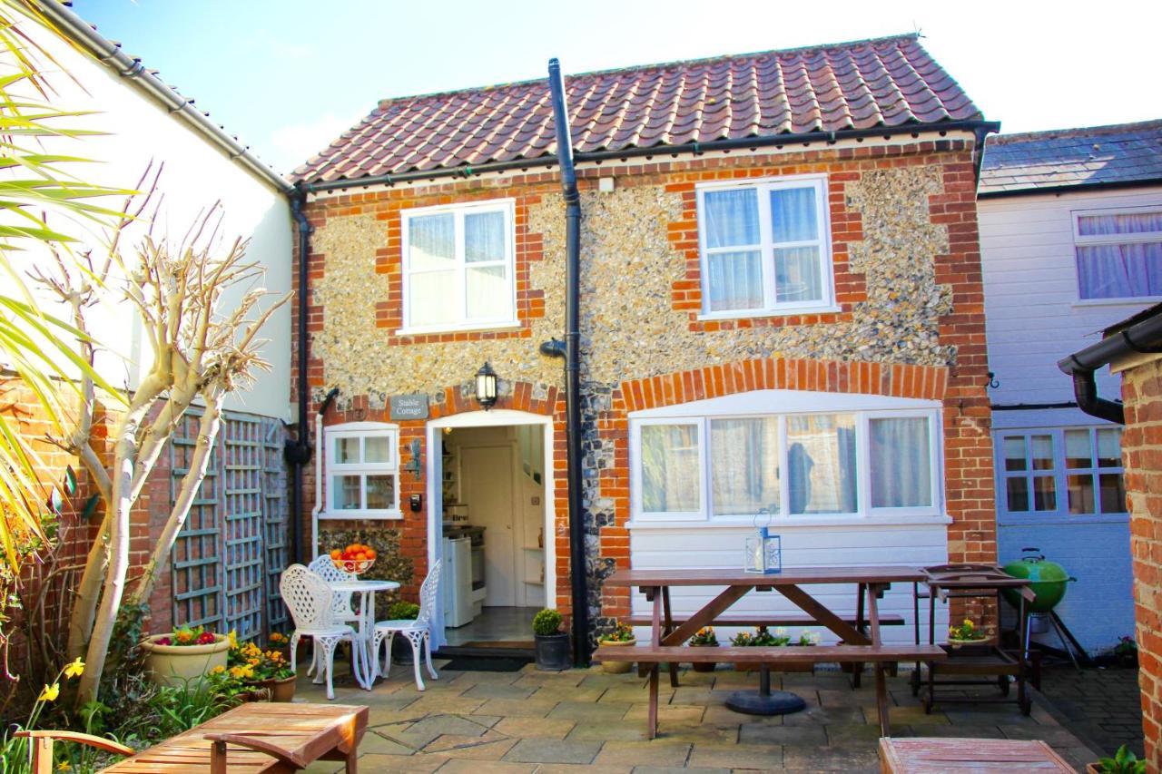 סאקסמונדהם Romantic Flint Cottage On The Suffolk Coast מראה חיצוני תמונה